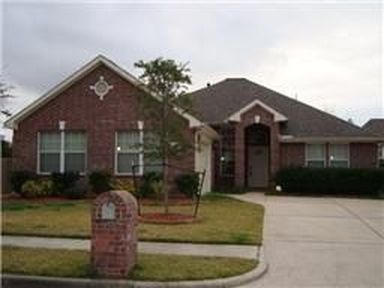 222 Boxwood Dr, Baytown, TX, 77520