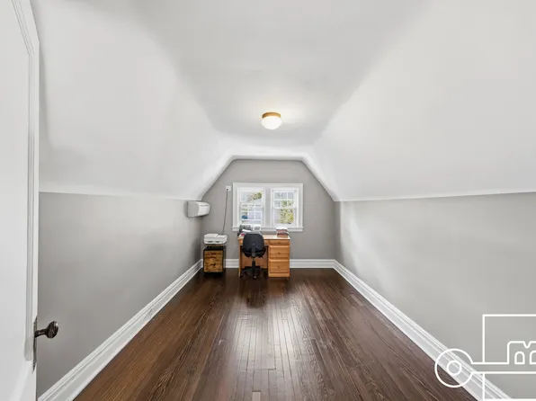 1253 East 28th Street image 15 of 24