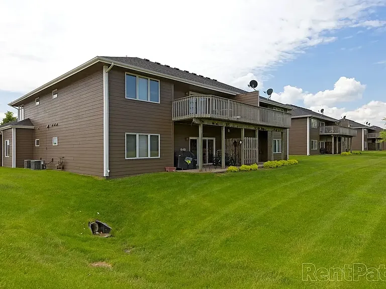 The Pines: Spacious Living in Quaint Ankeny Neighborhood! — Photo 27