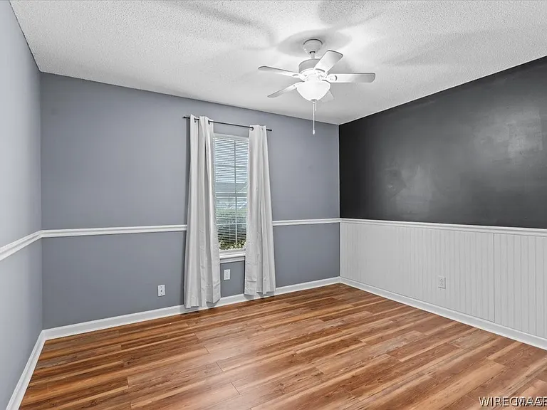 105 Periwinkle Ct — Photo 9