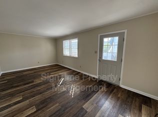10 N Main St #D, Smithsburg, MD 21783