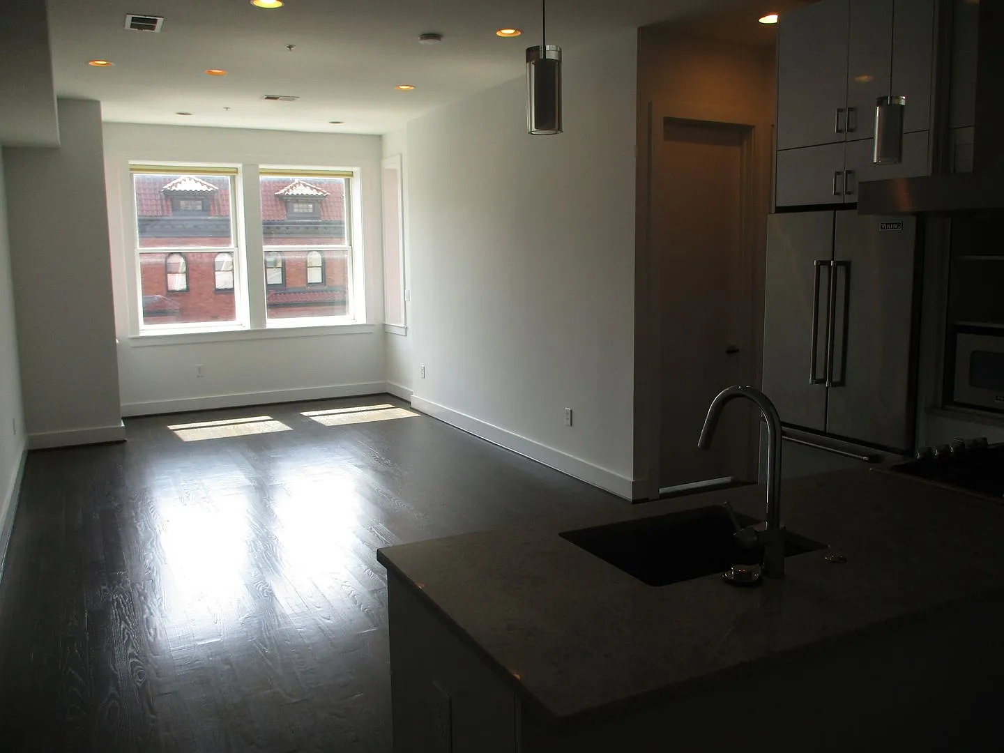 Kalorama Dream Condo — Photo 4