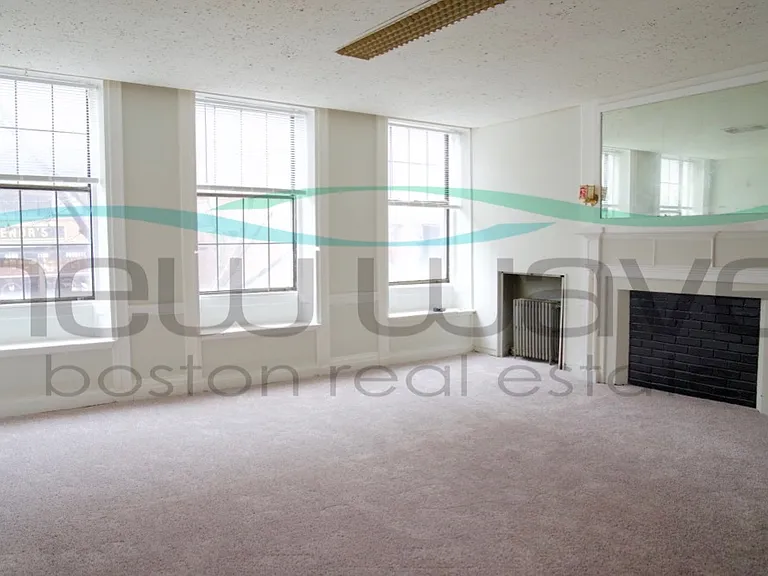 147 Charles St #4 — Photo 4
