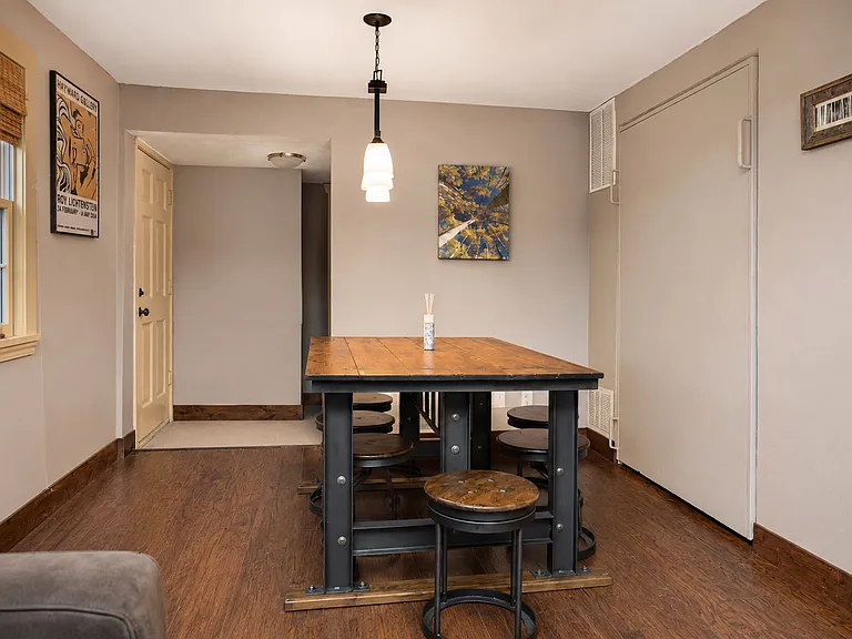 1150 Empire Ave #51 — Photo 5