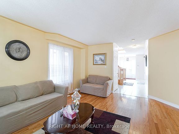 4th image of 61 Sir Jacobs Cres