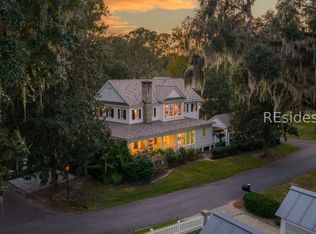 63 Magnolia Ln, Richmond Hill, GA 31324