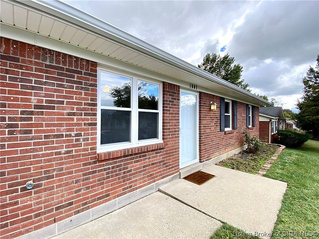 1007 Capitol Hills Drive, Jeffersonville, IN 47130 Zillow