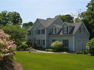 3 Meredith Ln, New Milford, CT 06776