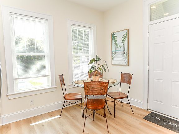 5th image of 1435 Lafayette Blvd #1