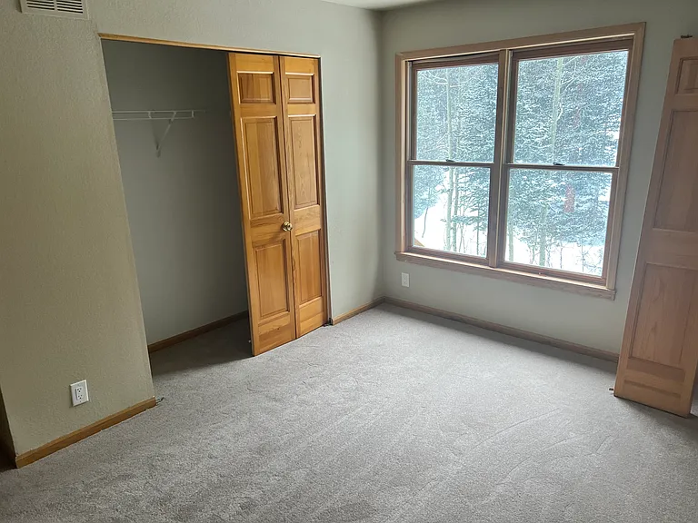 358 Peterson Dr — Photo 25