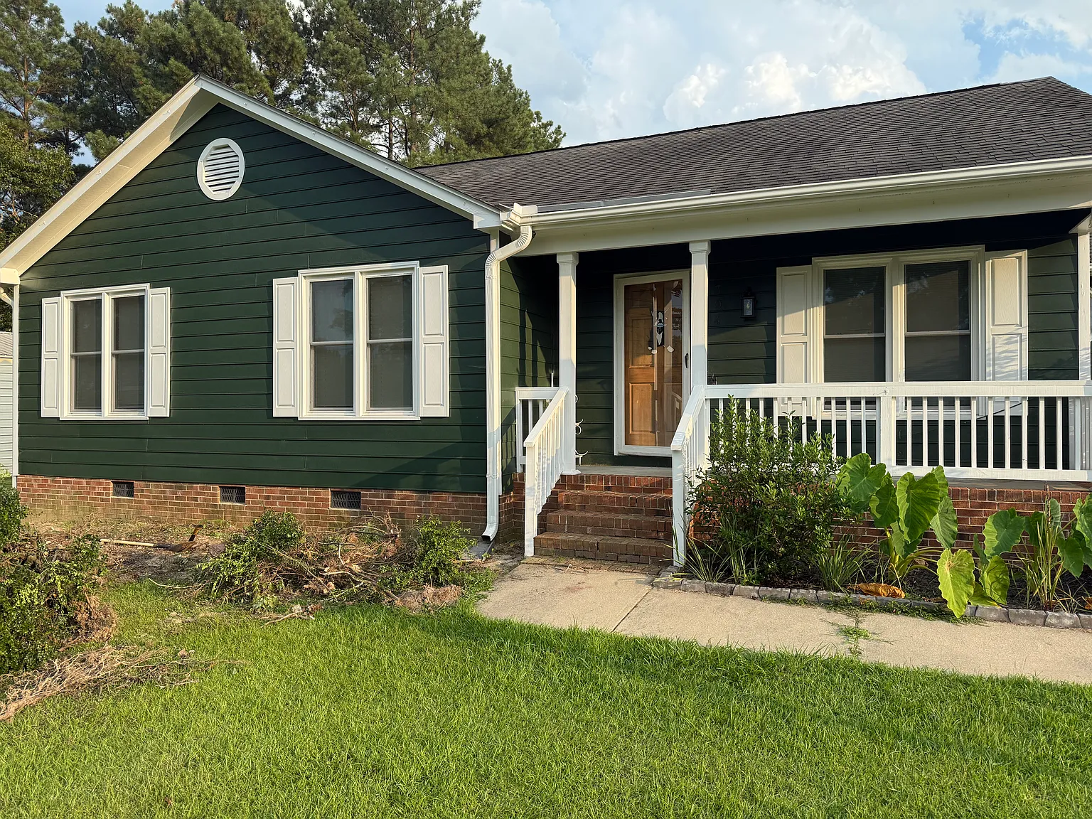 3 bed, 1221 sqft, $1,800 — Photo 3