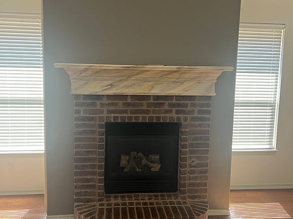 4th image of 1324 Cedar Creek Dr