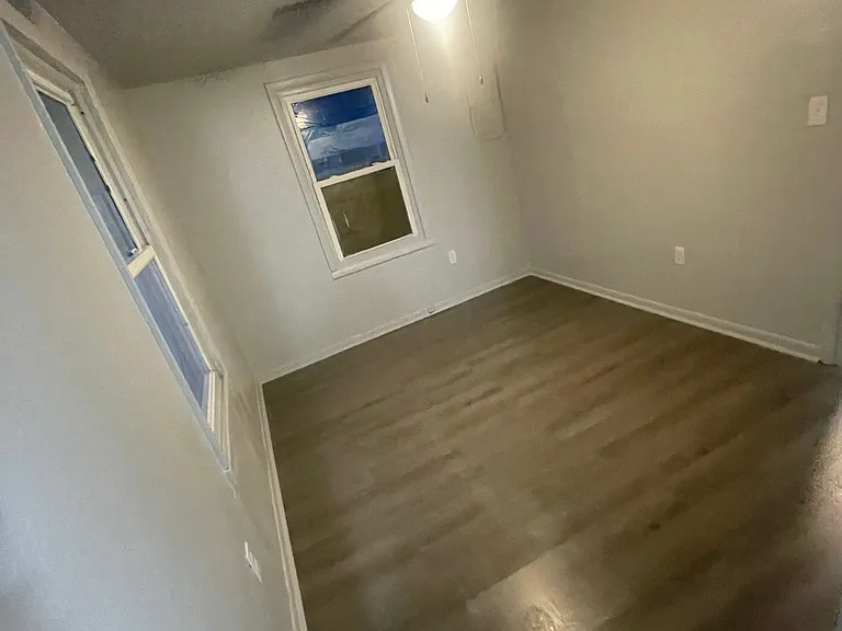 113 W Ash St #B — Photo 2