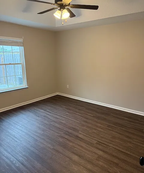 214 Bondave Ln — Photo 25