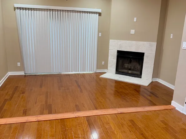 7880 Micron Dr APT 3704, San Antonio, TX 78251