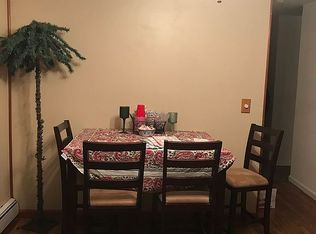 33 W Jackson Ave, Babylon, NY 11702