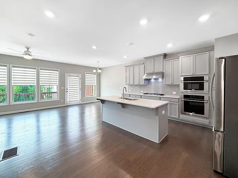 381 Northaven Ave — Photo 10