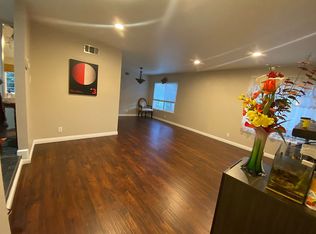 2213 W Hemlock Way, Santa Ana, CA 92704