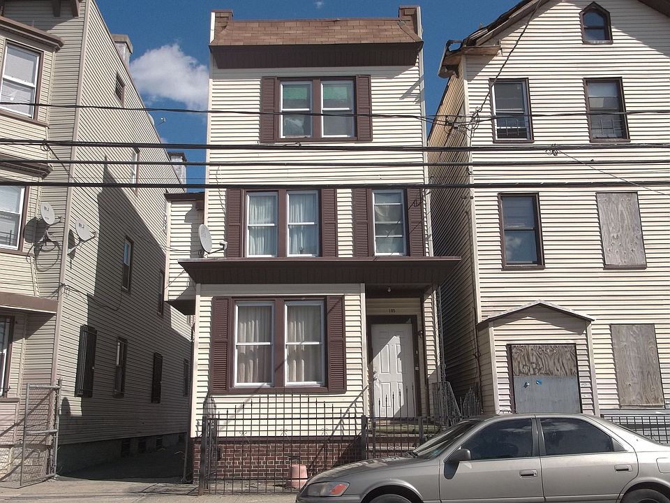 1st image of 105 Highland Ave