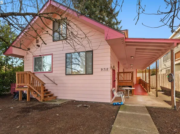 9712 SE Duke St, Portland, OR 97266