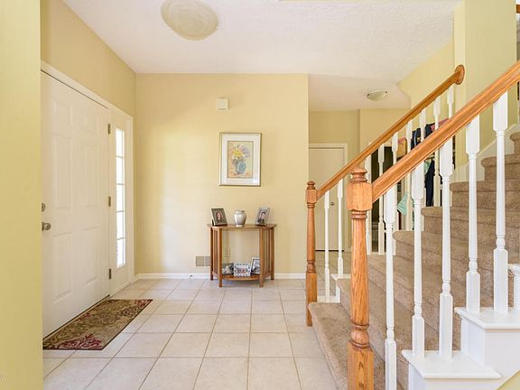 3rd image of 269 Tuscany Dr