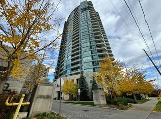 18 Holmes Ave #806, Toronto, ON M2N 0E1
