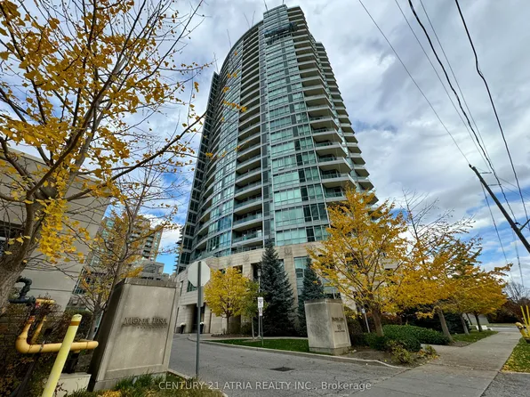 18 Holmes Ave, Toronto, ON