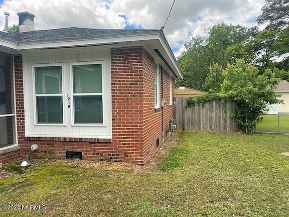 5th image of 1210 Ferndale Lane