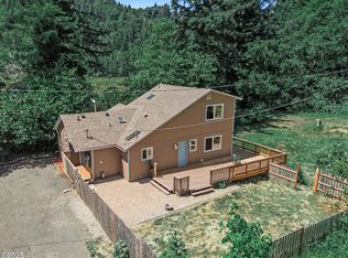 3020 Yasek Loop, Toledo, OR 97391