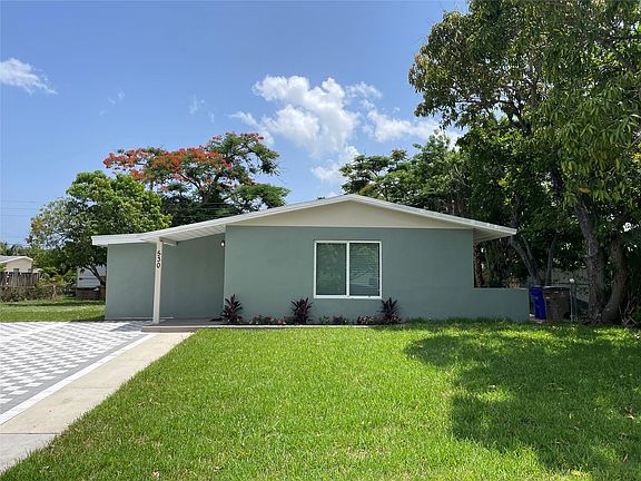 4th image of 530 NE 45th Court