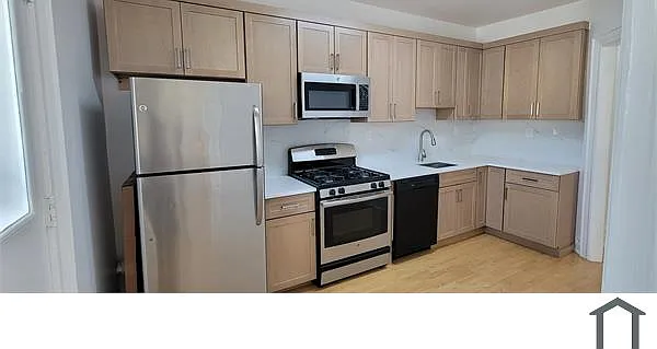 4 bed, $4,111 — Photo 4