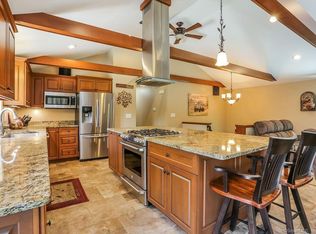 17 Sturbridge Rd, Marlborough, CT 06447