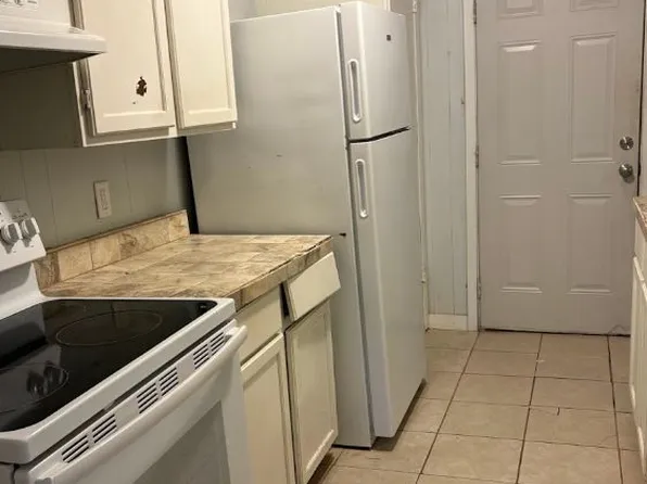 1423 N McCampbell St, Aransas Pass, TX 78336