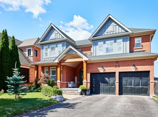 30 Confederation Dr, Uxbridge, ON L9P 1Z5