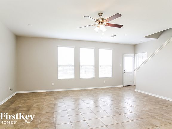 3rd image of 17807 Juniper Green Trl