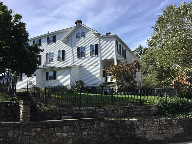 1918 Eastview Ave #2 — Photo 9