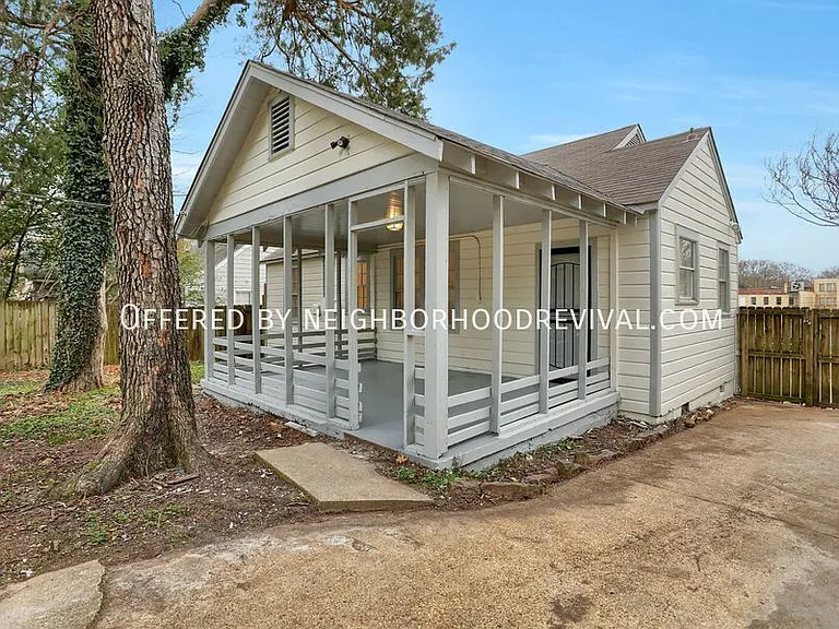 3368 Douglass Ave — Photo 25