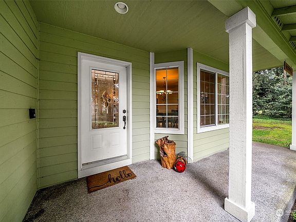 2nd image of 17624 Clear Lake Boulevard SE