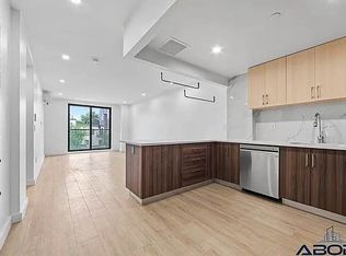 21 Meserole St #303, Brooklyn, NY 11206