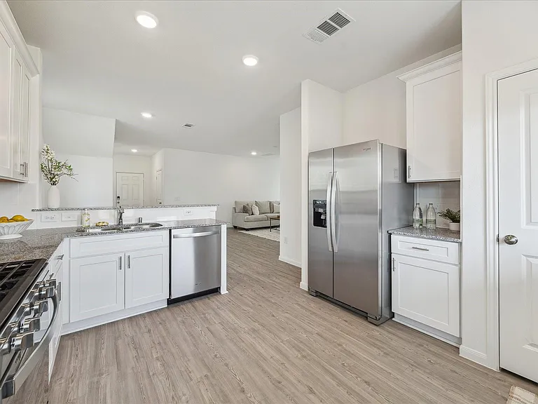 26209 Brahman Dr — Photo 9