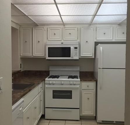 5th image of 17901 NW 68th Ave APT Q204