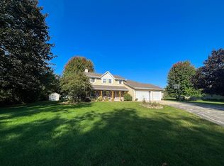 W240N7425 Maple Ave, Sussex, WI 53089
