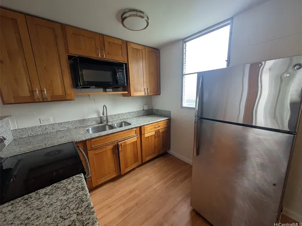 46-270 Kahuhipa St APT A619, Kaneohe, HI 96744