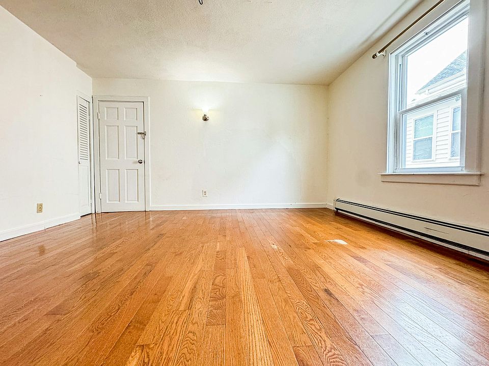 1st image of 35 Parker St #2