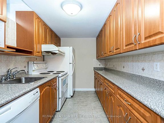 3rd image of 45 Dellano St #Basement