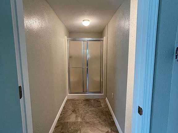 4th image of 407 Ashland St APT 109