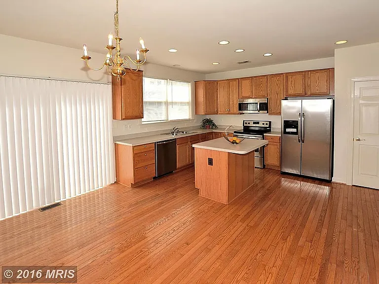 8023 Duck Pond Ter — Photo 8