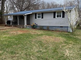 9474 Abram Penn Hwy, Patrick Springs, VA 24133