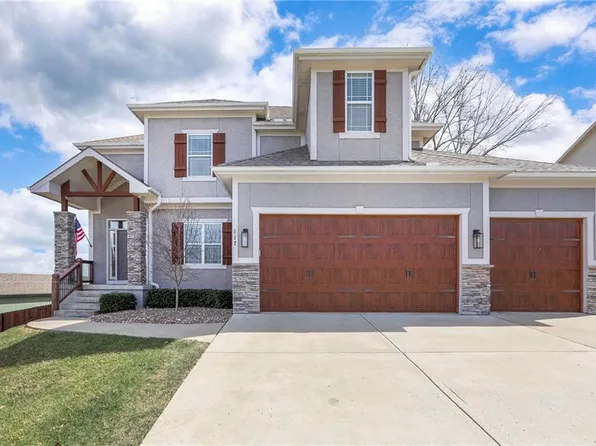 117 E Maple St, Lone Jack, MO 64070