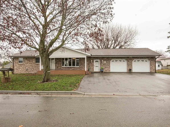 314 North Randolph Street, Cuba City, WI 53807
